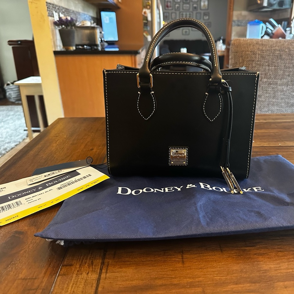 Dooney and Bourke Janine 25